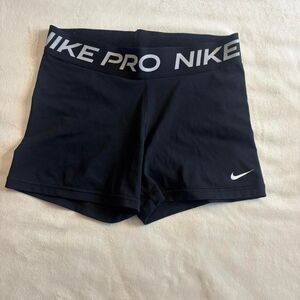 Nike Women’s Black Spandex Compression Shorts | Athletic Fitness | Size M